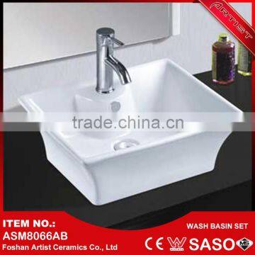 China Supplier Oval Shaped Porcelain Medical Wash Basin photo-6