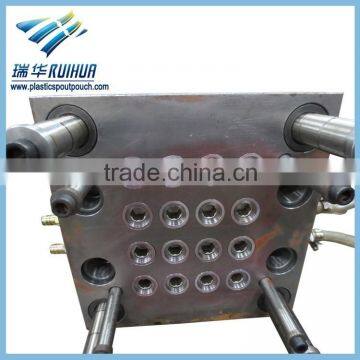 Pouch spout cap OEM plastic injection mold maker from shantou