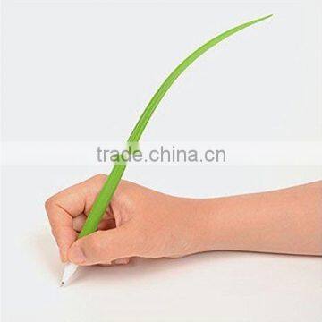 2016 creative novelty cute green glass pooleaf ballpoint as gift