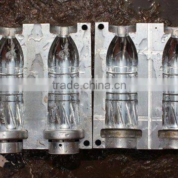 PET Bottle Blow Mould