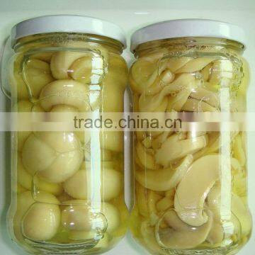 canned whole mushroom in jar