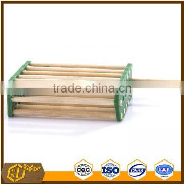 Best price beekeeping tool bamboo Queen Bee Cage for sale