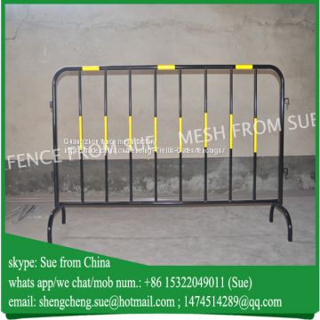 Black and yellow color security guard traffic barricade wholesale