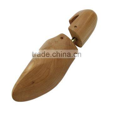 Single Tube Irregular Shape Wooden Material Cedar Wood Type Shoe Tree With Camber End for Easy Hanging photo-2