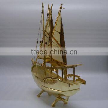 Noble Customized Made Golden Crystal Arab Dhow For Wedding Favors And Islamic Souvenirs Gifts photo-4