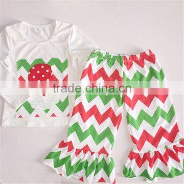 Factory sale custom design relaxed style green stripe santa claus design sleepwear