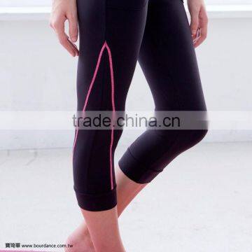 Fitness Clothing Supplex Women Capri Yoga Pants photo-4