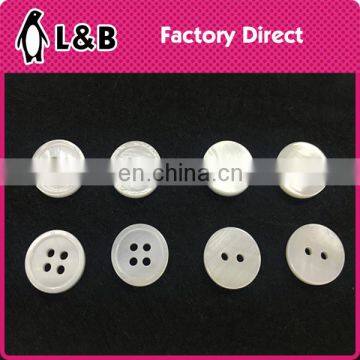 Wholesale White Shirt Mother of Pearl With Varnish Natural Rivershell Pearl Button photo-2