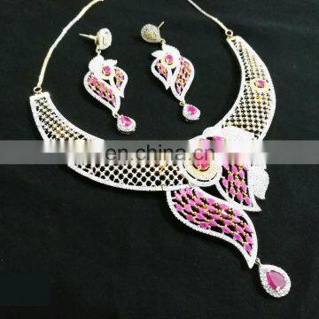 Beautiful Pink Color Shell Shaped Gold Plated American Diamond Jewelry Necklace Earrings Set