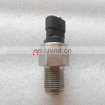 Genuine Original  499000-6121 common rail pressure sensor 4990006121 for  2ad-ftv 89458-71010