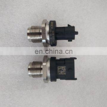 Bosch Fuel Rail Pressure Sensor 0281002937 photo-2