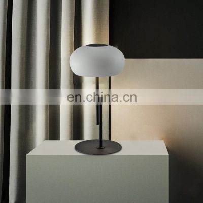 HUAYI High Quality Bedroom Living Room Movable Iron Aluminum LED Portable Table Lamp For Home