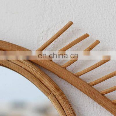 New Design Fish Shaped Frame Woven Rattan Mirror for Wall Decor Handmade Decorative Wicker Vietnam Manufacturer photo-5