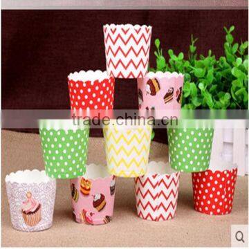 Latest White Yellow Stripe Mini Muffin Cake Cups photo-5