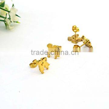 Small Gold Earrings Couple Kiss Daily Wear Earrings photo-3