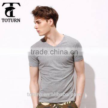 Bulk wholesale custom embroider logo China men's slim fit T-shirts designer clothing manufacturers for t shirt man                        
                                                                                Supplier's Choice