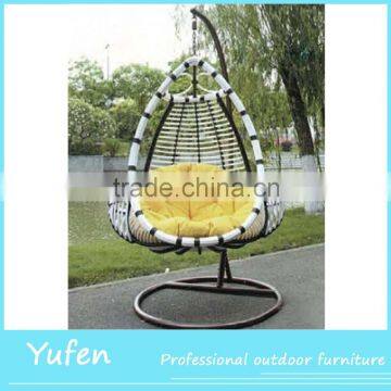 Outdoor garden cheap hanging rattan egg chair