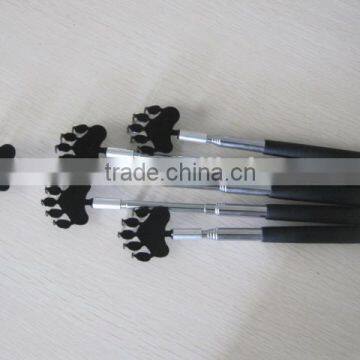 Excellent Quality Extendable Handheld Black Bear Claw Back Scratcher