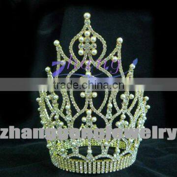 Gold plated beauty pageant crown with pearl