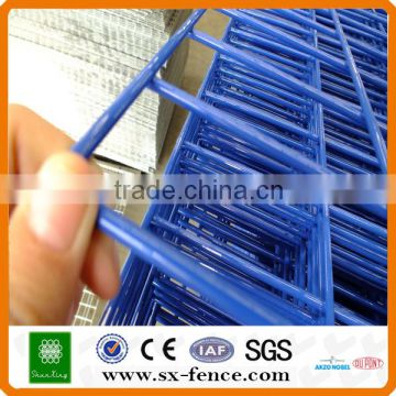 blue color garden metal wire fence