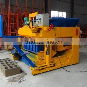 China Egg Laying Clay Brick Making Machine for Sale QMY6-25