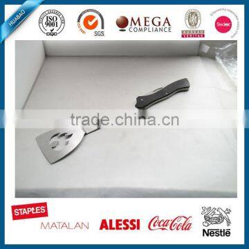 Hot Selling Stainless Steel Grill BBQ Tool Set HB-69025 With PVD/Plastic Handle