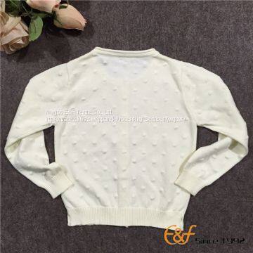 Свитер для девочки с узором 