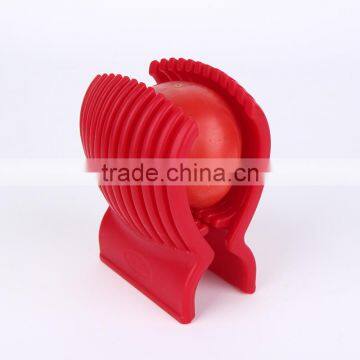 Cut the Tomato Slices of Tomato Salad for Artifact Tomato Fruit Vegetable Slicer Creative Kitchen Slicer photo-3