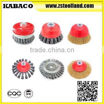 100mm steel wire cup brush Machine with a steel wire brush