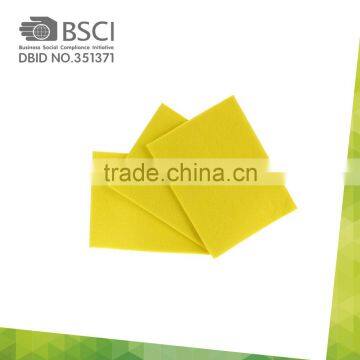 OEM Factory in Guangzhou Produce Kinds of Disposable Viscose Cleaning Wipes photo-2