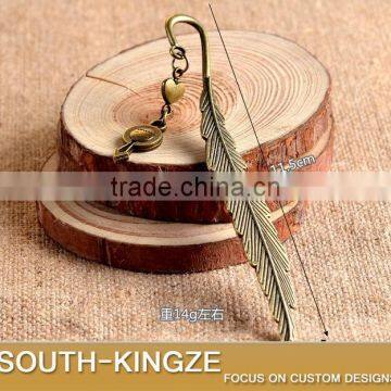 Interesting Unique Shape and Pattern Bronze Creative Metal Bookmark Classmate Gift photo-3