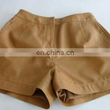 2015 new style sheep leather short pants in YKK zipper in front