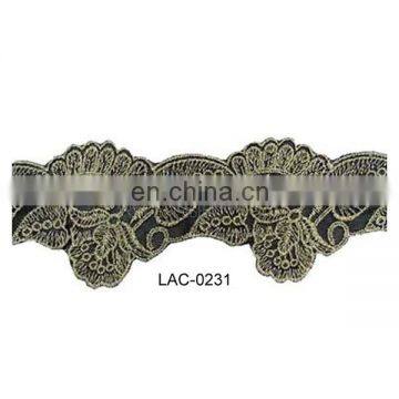 Latest Indian embroidery metallic lace with flower