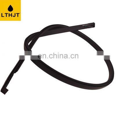 Good Quality Car Accessories Auto Spare Parts Water Run Strip Right/Left For REIZ GRX13# OEM NO 75555-0P020