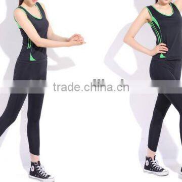 Polyester Spandex Ladies Running Wear Running Suits for Summer photo-5