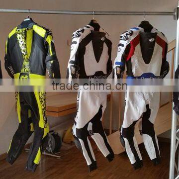 Motorcycle Leather Suit Biker Jacket and Pants with Safety Gears/ Motorbike Suit