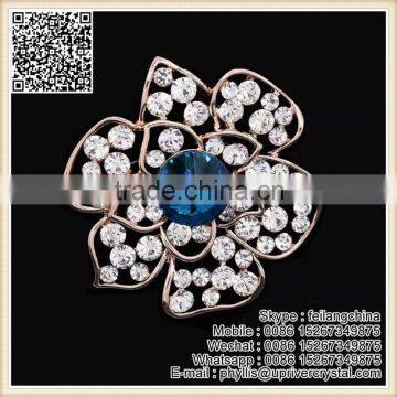 Simple Chic Wedding Jewelry Royal Crystal Flower Brooch For Women