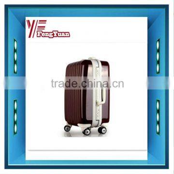 2014 China Factory Trolley Case Luggage Bags in pc Material With Retractable Wheels