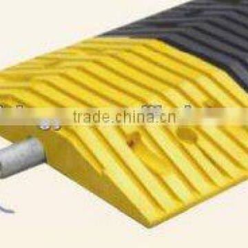 yellow & black Rubber Speed Hump