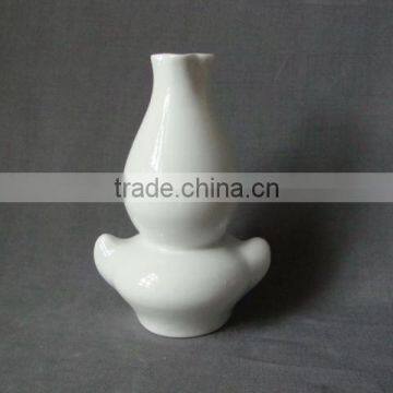 modern style popular promotional white bud flower vase ,best selling table vase