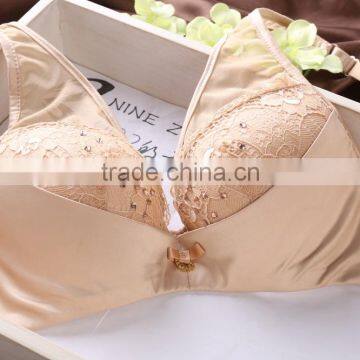 Wholesale Guangzhou Factory Low Price Bra Set photo-2