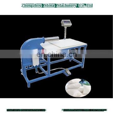 High quality and Best salable pillow making machine with weighting table filling system