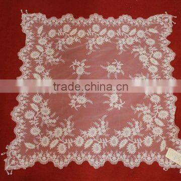 beaded tablecoth with lace