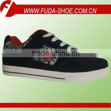 2010 hot selling skateboard shoes