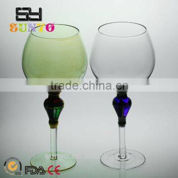 Gorgeous pattern stem wine glass with liquid luster color