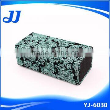 2016 Classic Embroider Leather Paper Material Foldable Handmade Large Sunglass Case