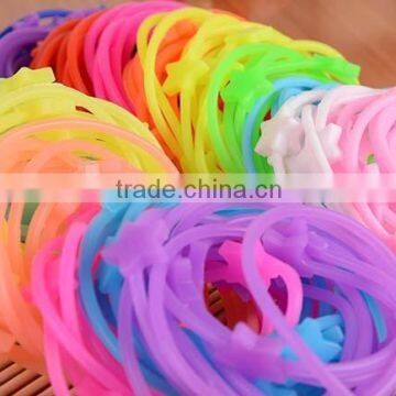 Hot Sale Eco-Friendly Funny Elastic Silicone Bracelet Wristband Cheap Price photo-3