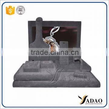 Wholesale China factory of custom logo and pictures grey velvet jewelry display storage