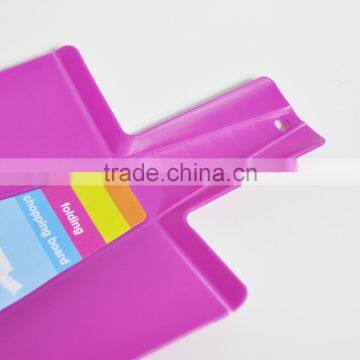 Factory Direct Plastic Folding Chopping Board With Customized Color photo-3