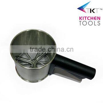 High Quality Hot Sale Stainless Steel Flour Sifter Flour Shaker Sieve Cup Flour Screen With ABS Handle photo-2
